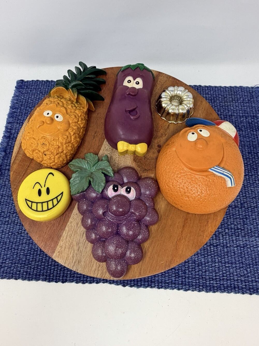 Grapes Arjon Rubber Wacky Food Fridge Magnets Eggplant Orange Pineapple 4-5" VTG